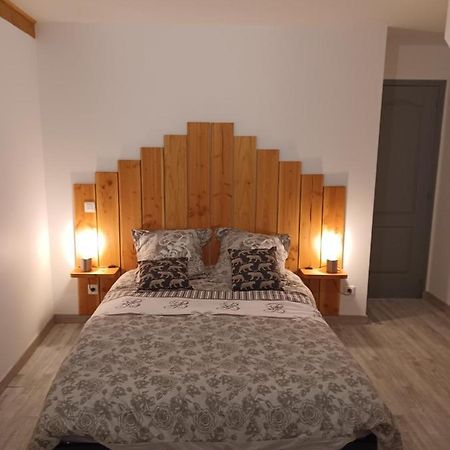La Maison Du Bonheur Saint-Germain-Laval  Kültér fotó